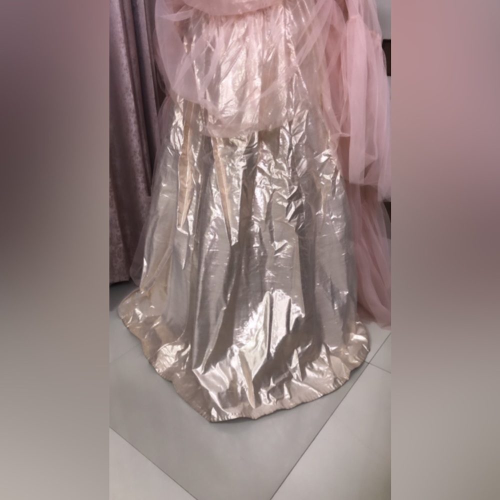 Light pink royal extremely heavy lehenga! - Picture 6 of 11